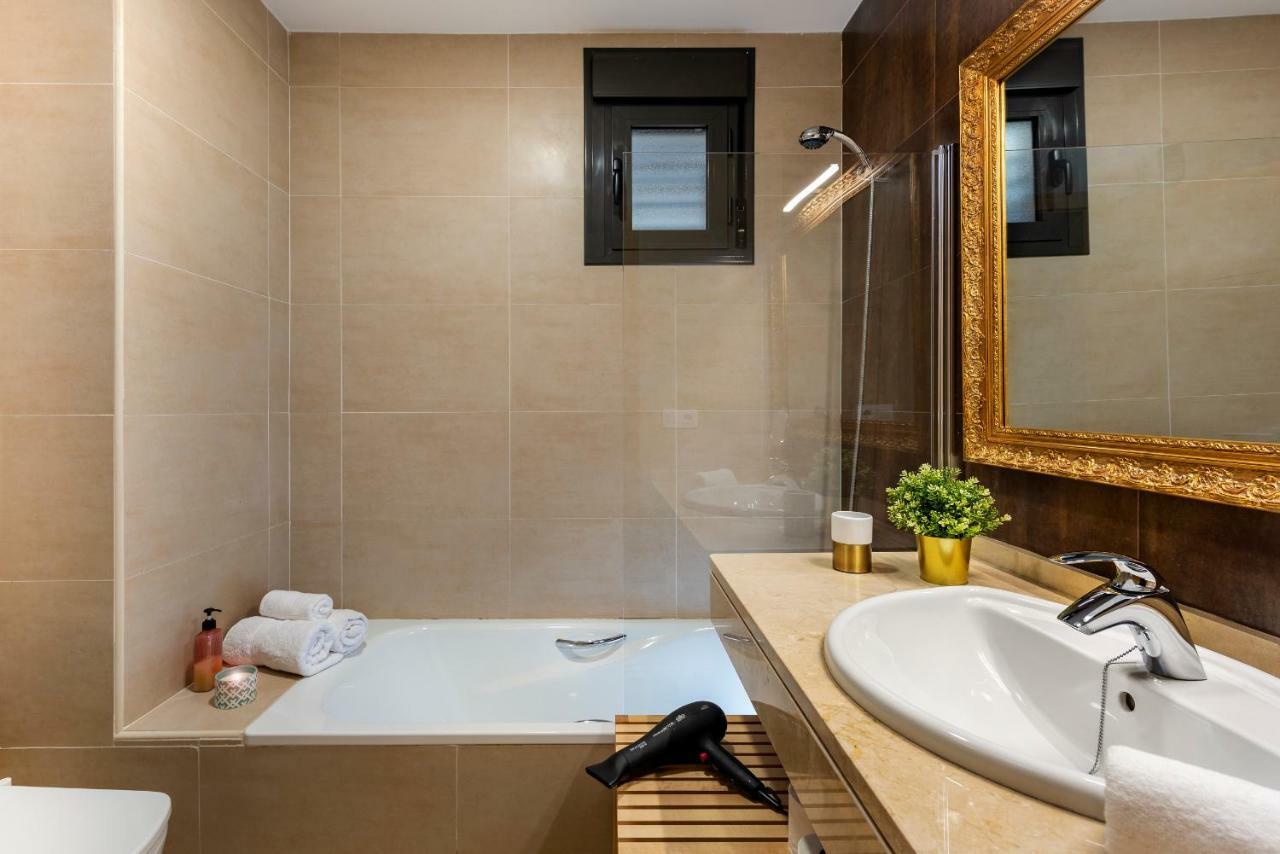 סביליה Hsh Suites Metropol מראה חיצוני תמונה